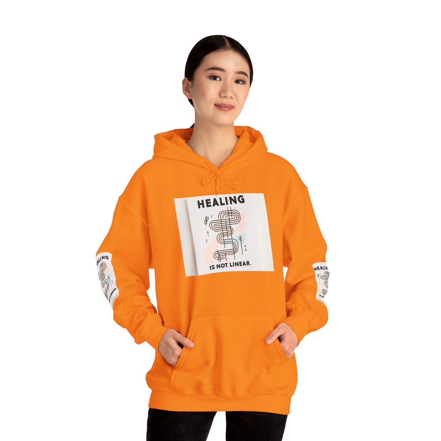 ကုသခြင်းသည် Linear Hoodie မဟုတ်ပါ။